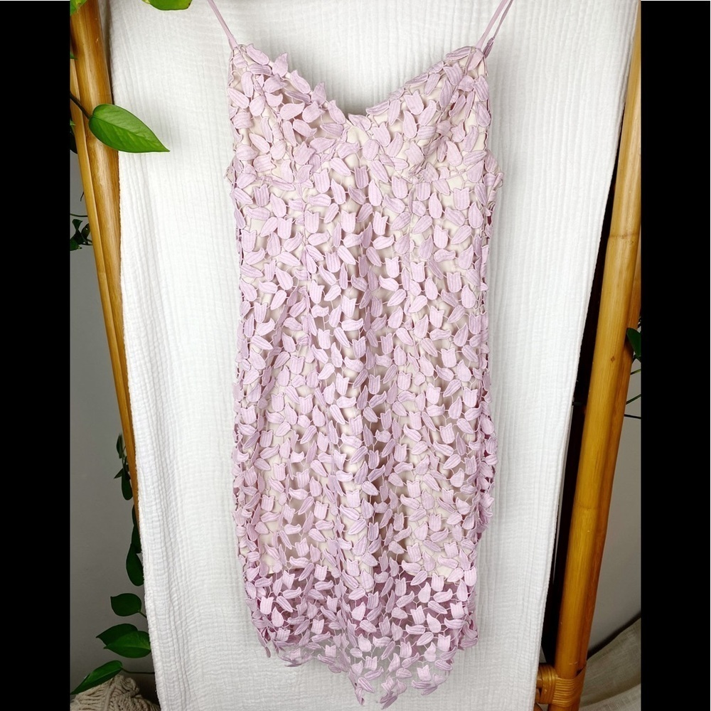 BARDOT PINK (BALLET) LAZERCUT TULIP PENCIL DRESS​​​​​‎